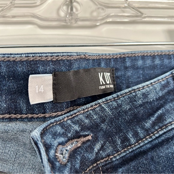 Kut From The Kloth Stevie Jeans. Size 14. - Picture 3 of 3